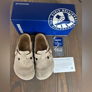 BIRKENSTOCK Boston Taupe. 38. Pre Owned.